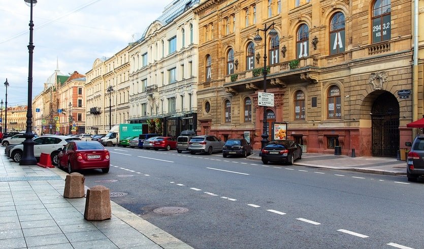 Большая Морская улица – пешеходные экскурсии от 1100 рублей