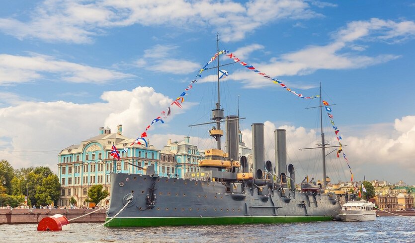 Крейсер «Аврора» (для групп) — Интерьерные