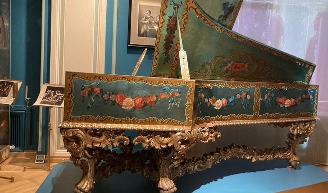 Клавесин – сборные экскурсии для школьников в Санкт-Петербурге от 850 рублей