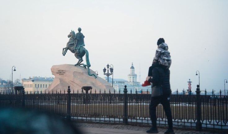 Санкт-Петербург – город, исполняющий желания! – фото №3 – Photo by Pavel Inozemtsev on Unsplash Санкт-Петербург – город, исполняющий желания! – Пешеходные экскурсии от 530 рублей