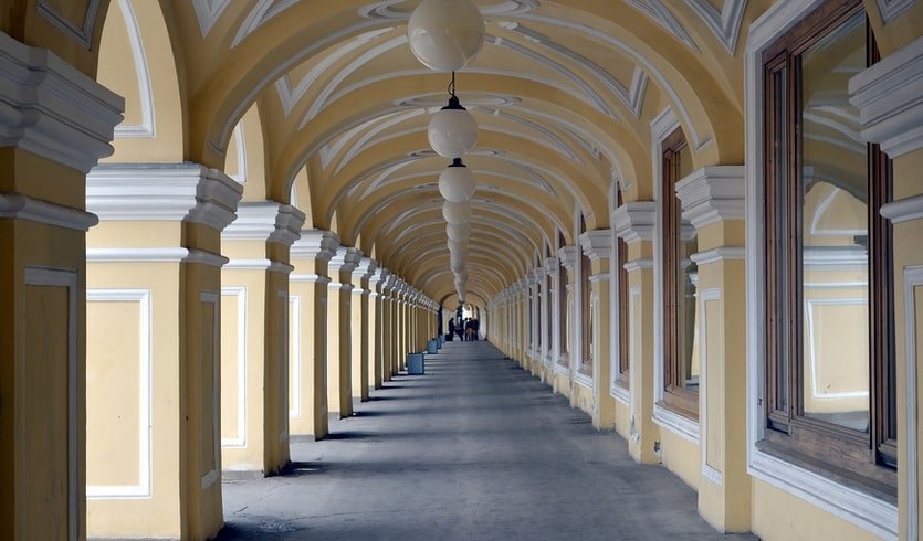 Галерея Гостиного Двора – пешеходные экскурсии от 3700 рублей