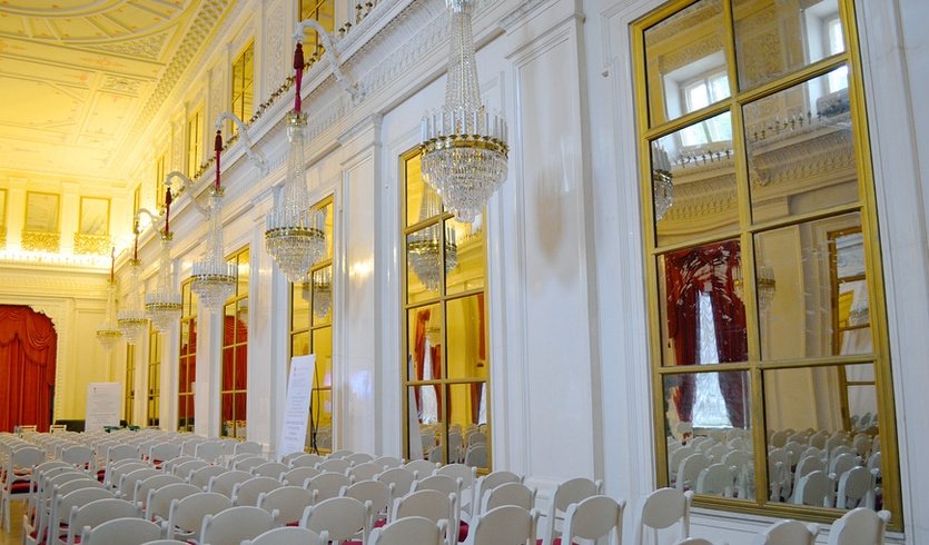 Шереметевский дворец – Экскурсии в дворцы и особняки от 910 рублей