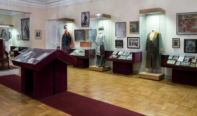 Театральный Петербург (+ музей-квартира Ф.И. Шаляпина) — автобусная экскурсия