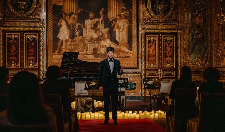 Ведущий – дворцы и особняки от 2500 рублей