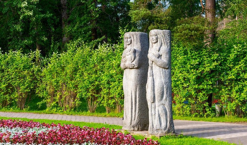 Русская Финляндия: Репино – Зеленогорск – Ильичево – Огоньки – Вартемяги – Токсово (с посещением музея "Ялкала" и органного концерта в Токсово) — фото № 1 — Фотобанк Лори / Александр Щепин Русская Финляндия: Репино – Зеленогорск – Ильичево – Огоньки – Вартемяги – Токсово (с посещением музея "Ялкала" и органного концерта в Токсово) — Автобусные загородные