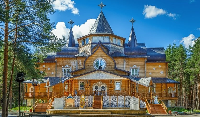 Один день в гостях у Деда Мороза в Великом Устюге – туры в Великий Устюг