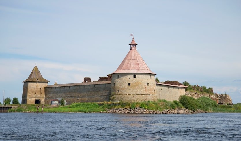 Крепость Орешек — индивидуальные экскурсии от 2500 руб.