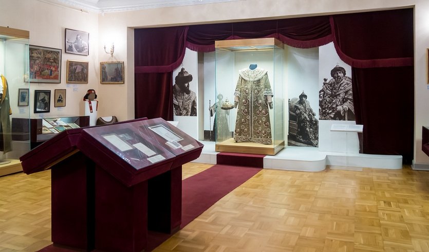 От тенора до баса: легендарные голоса петербургской сцены (+ музей-квартира Шаляпина) — автобусная экскурсия