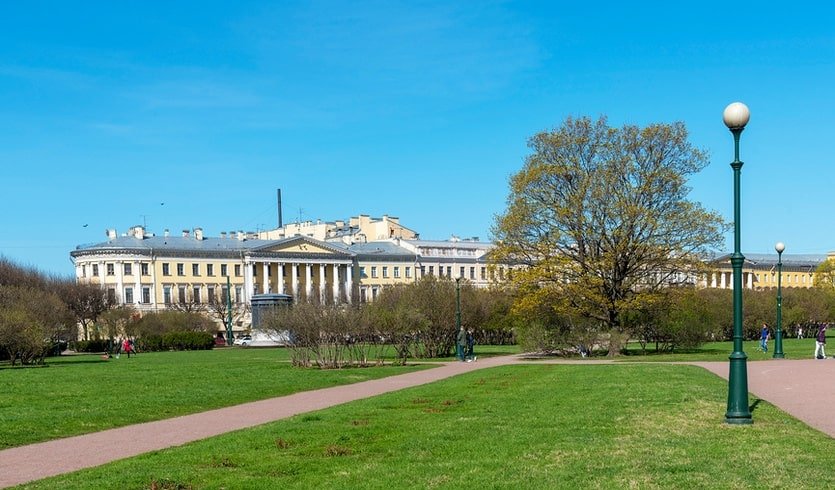 Марсово поле – экскурсии и программы для детей от 220 рублей