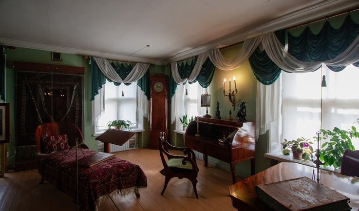 Интерьер усадьбы – сборные экскурсии для школьников в Санкт-Петербурге от 1200 рублей