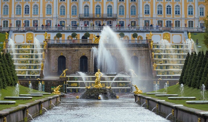 Фонтан «Самсон» — Экскурсии для школьников в Санкт-Петербурге от 160 рублей