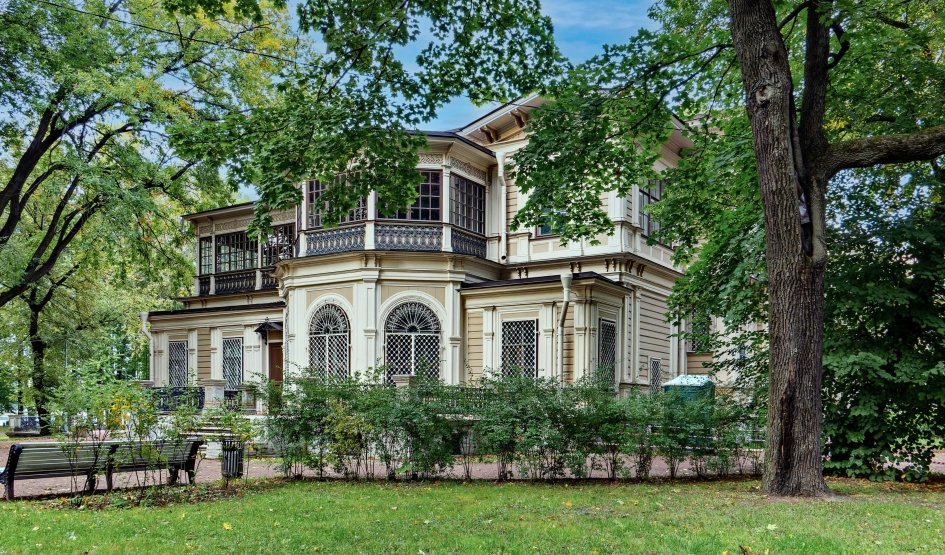 Дача Громова после реставрации – пешеходные экскурсии от 900 рублей