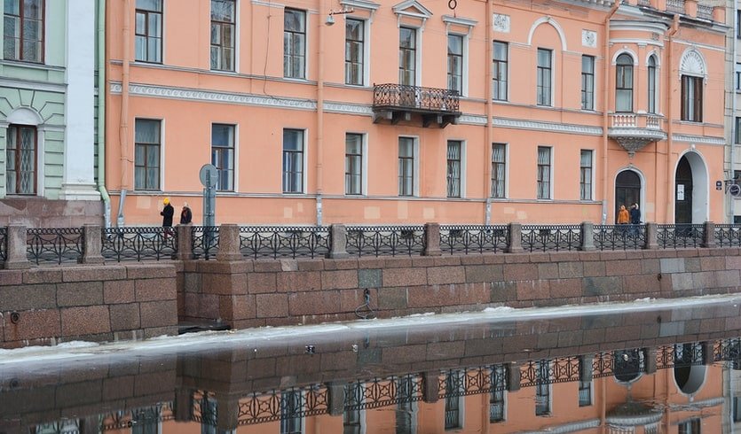 Пойдем же вдоль Мойки, вдоль Мойки (для заказных групп) – пешеходные экскурсии для заказных групп от 290 рублей