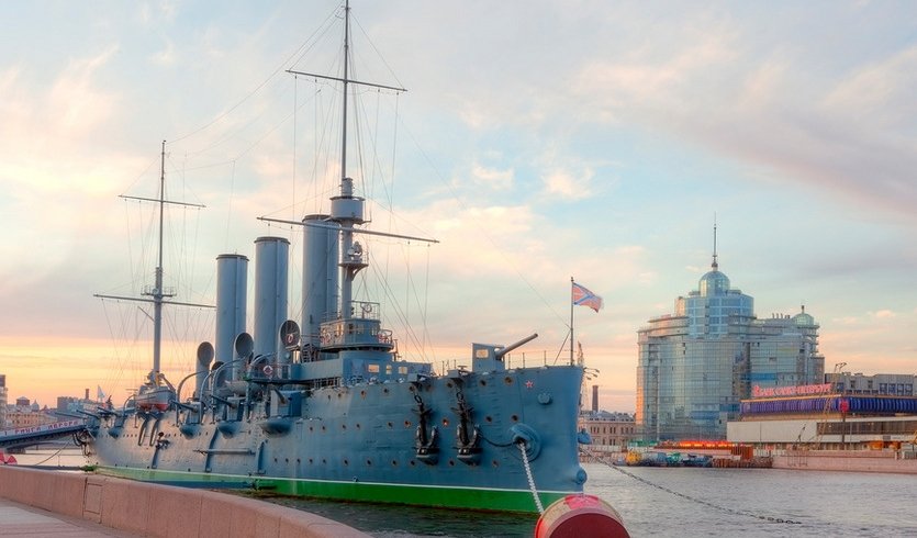 Обзорная экскурсия на «Ленинградском автобусе»