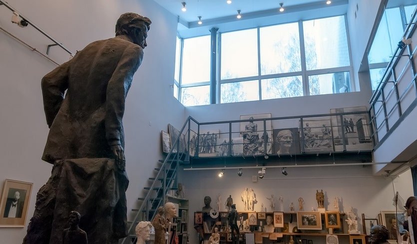 Мастерская М. К. Аникушина – интерьерные экскурсии