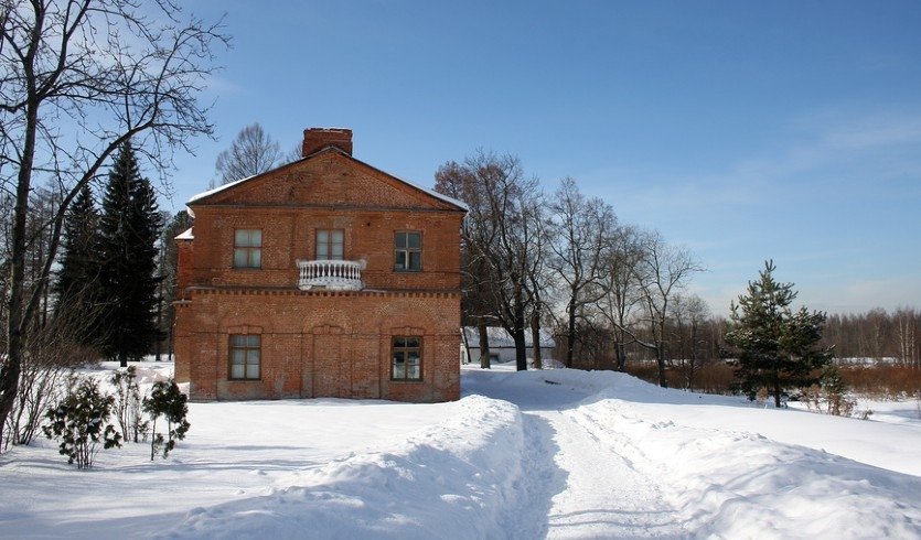 Масленица в музее-усадьбе «Приютино» — Экскурсии для школьников в Санкт-Петербурге под заказ от 2010 рублей