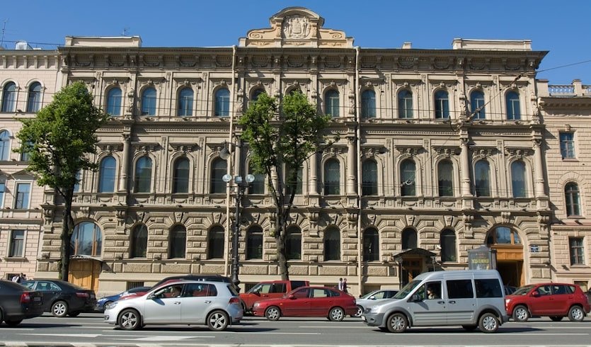 Особняки петербургской знати — индивидуальные туры в Петербург от 5600 руб.