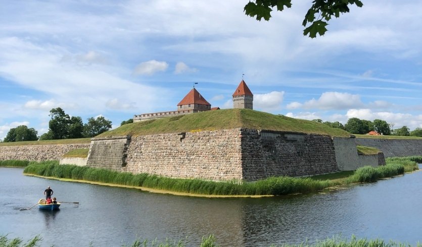 Сааремаа - Остров аистов и мельниц — экскурсия для заказных групп