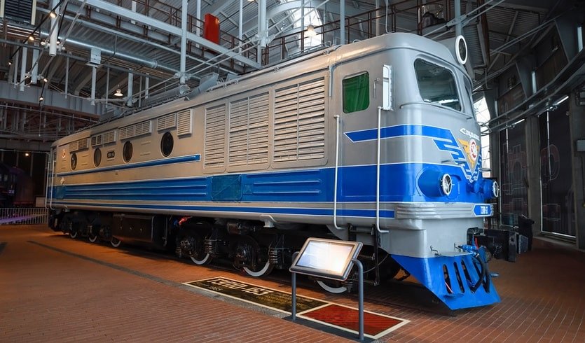 Советский пассажирский тепловоз – сборные экскурсии для школьников в Санкт-Петербурге от 950 рублей