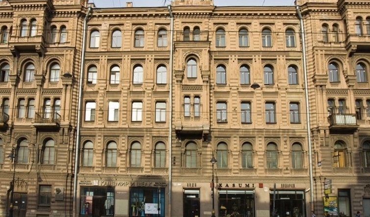 По Малой Садовой до площади Искусств – путь через три столетия. С посещением музея Исаака Бродского – Пешеходные экскурсии 