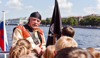 Балтийские витальеры в поисках клада – сборные экскурсии для школьников в Санкт-Петербурге