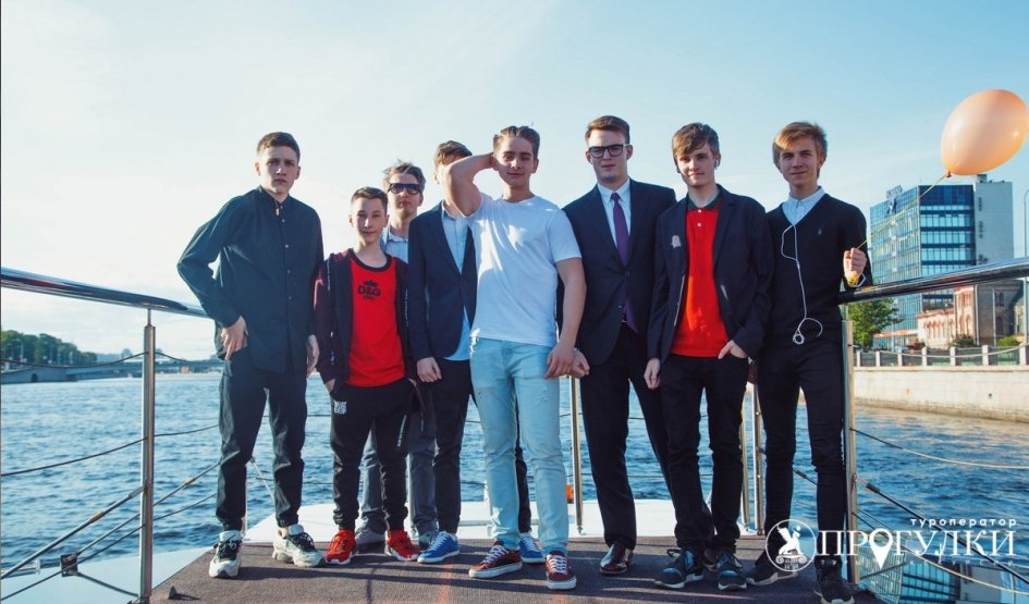 Выпускники — Выпускные вечера для 9 класса от 6800 руб.