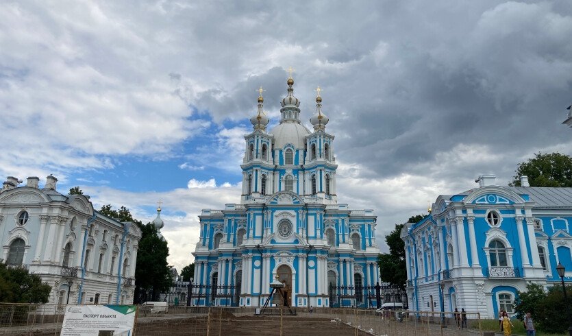 Женские образы Петербурга (для заказных групп) – автобусные экскурсии для организованных групп от 500 рублей
