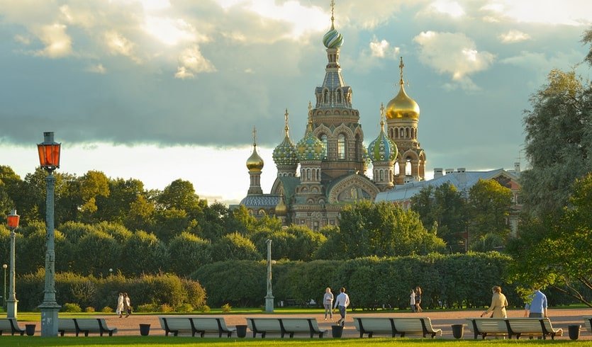 Вокруг Марсова поля –Пешеходные экскурсии от 600 рублей