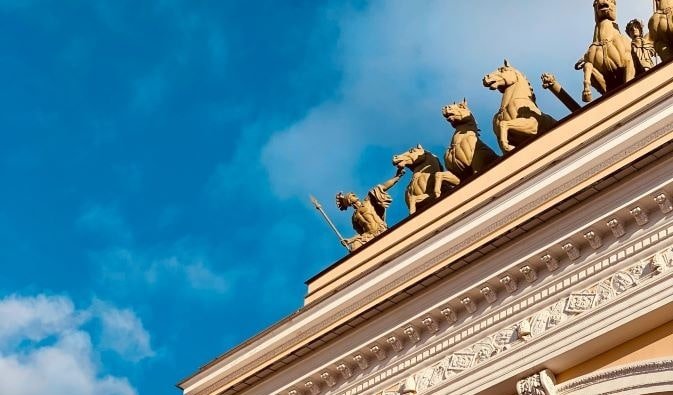 «Романы, рождённые Петербургом»: пешеходная экскурсия – Пешеходные экскурсии от 530 рублей