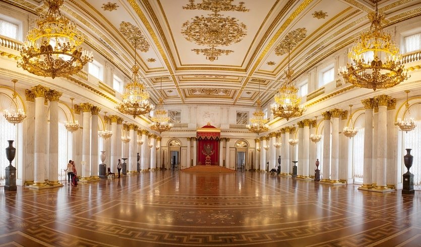 Главная площадь города – Пешеходные экскурсии