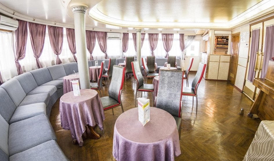 Музыкальный салон