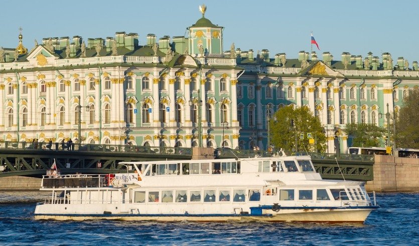 Серебряное ожерелье России (Санкт-Петербург + Псков) – туры в Санкт-Петербург