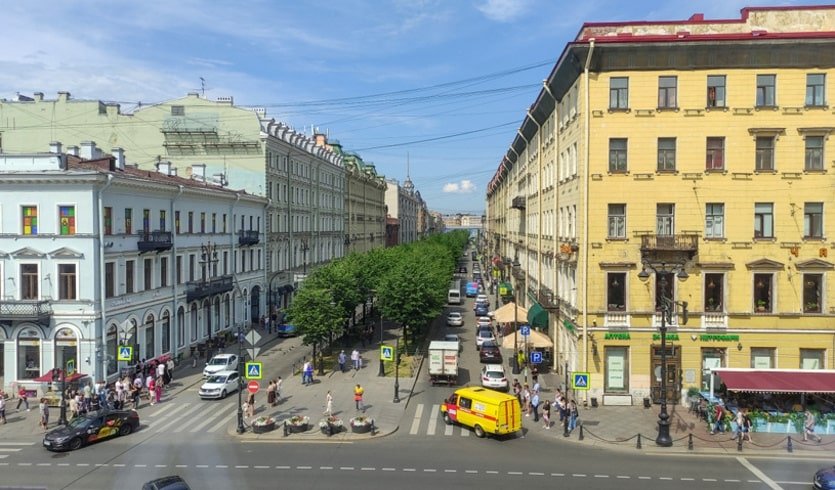 Большая Конюшенная улица – пешеходные экскурсии от 1100 рублей