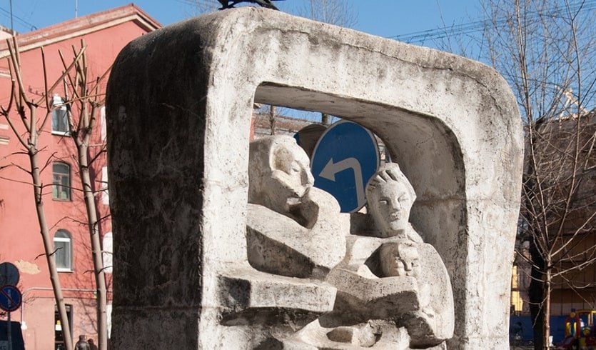 Скульптура Семья – пешеходные экскурсии от 630 рублей Скульптура Семья – пешеходные экскурсии от 630 рублей