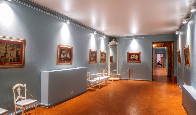 Румянцевский особняк на Английской набережной для групп — Интерьерные