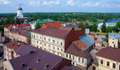 Вид на Выборг с высоты из Часовой башни — Экскурсии по пригородам Санкт-Петербурга от 2200 рублей