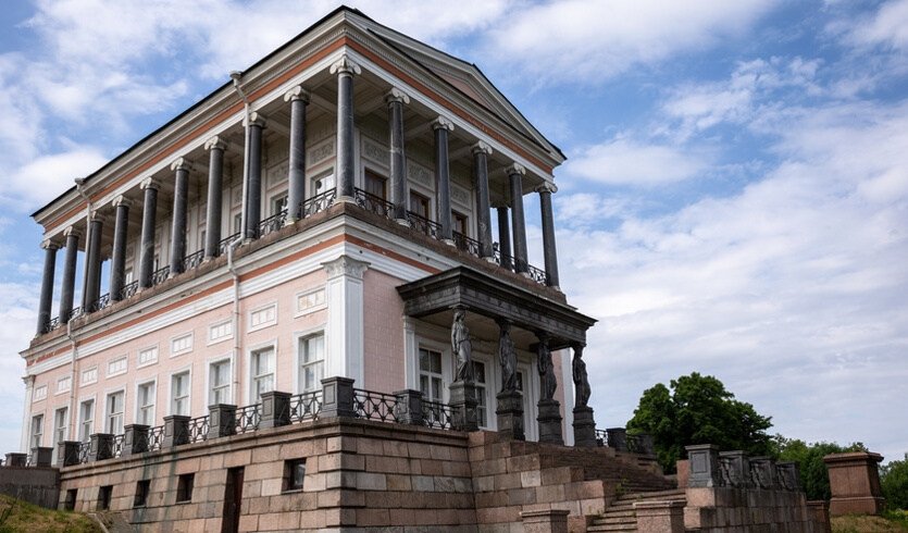 Прелестные уголки южного взморья (с посещением дворца Бельведер и Ропшинского ипподрома) – фото №2 – Фотобанк Лори / Юлия Бабкина Прелестные уголки южного взморья (с посещением дворца Бельведер и Ропшинского ипподрома) – автобусные загородные экскурсии