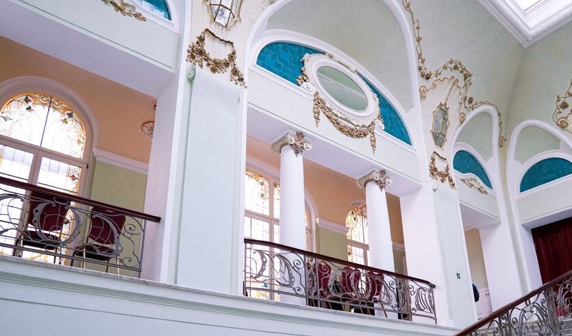 Интерьеры Екатерининского собрания — Индивидуальные экскурсии в Санкт-Петербурге от 690 рублей