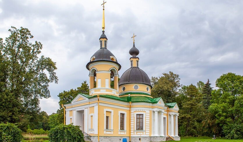 Прелестные уголки южного взморья (с посещением дворца Бельведер и Ропшинского ипподрома) (для заказных групп) – автобусные экскурсии для организованных групп