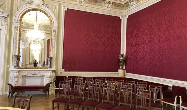 Интерьер дворца – экскурсии и программы для детей от 250 рублей