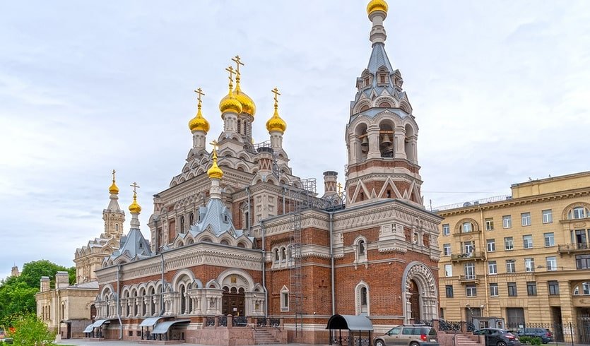 Храм чудотворной иконы Божией Матери – автобусные экскурсии