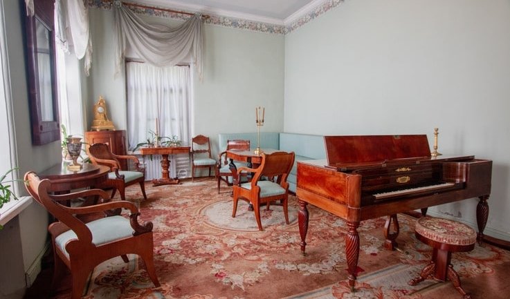 Интерьер усадьбы – сборные экскурсии для школьников в Санкт-Петербурге от 1200 рублей