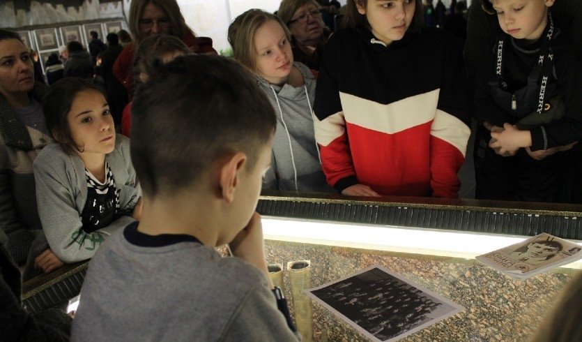 «Неоконченный блокадный дневник» (музей «Монумент героическим защитникам Ленинграда») – Экскурсии для школьников в Санкт-Петербурге под заказ от 500 рублей