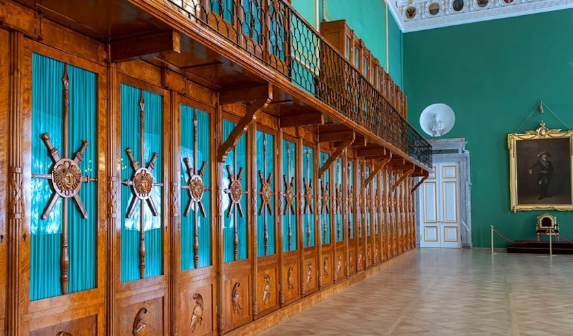 Весь Михайловский (Инженерный) замок — индивидуальные экскурсии от 1300 руб.