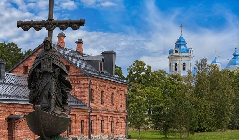 Остров Коневец – загородные экскурсии от 3550 рублей