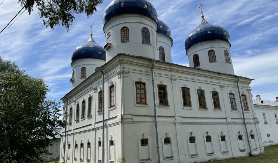 Юрьев Монастырь  Юрьев Монастырь