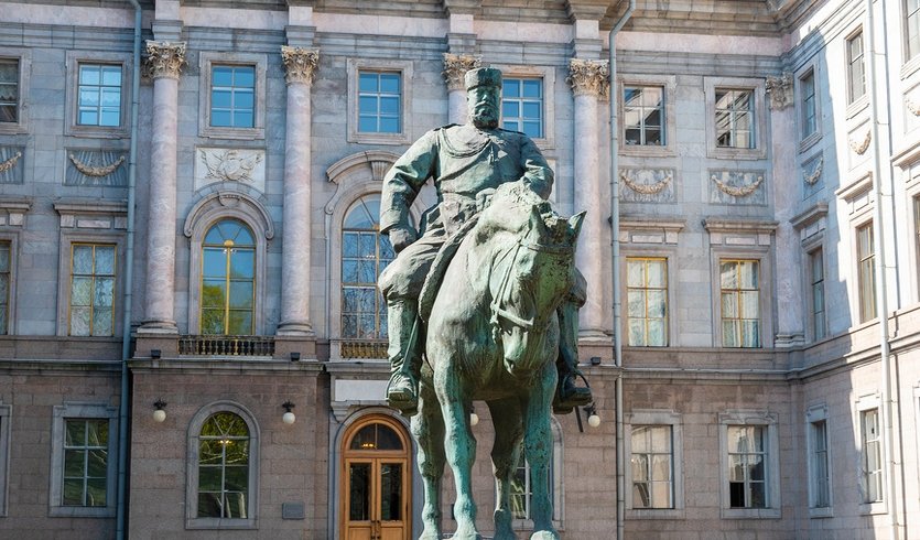 Мраморный дворец (с посещением покоев Великого князя К. К. Романова) (для школьных групп) — экскурсии и программы для детей