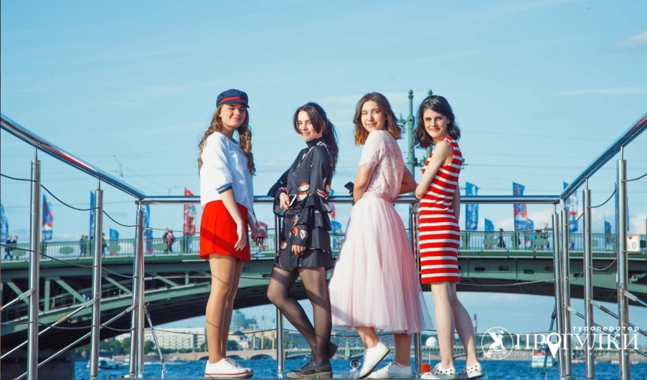 Выпускники — Выпускные вечера для 9 класса от 6800 руб.