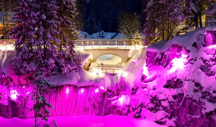 Подсветка Мраморного каньона – туры в Карелию от 18150 рублей