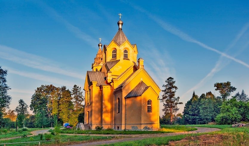 Жемчужина творчества Н.Л. Бенуа в Лисино-Корпусе — автобусные экскурсии от 1850 руб.